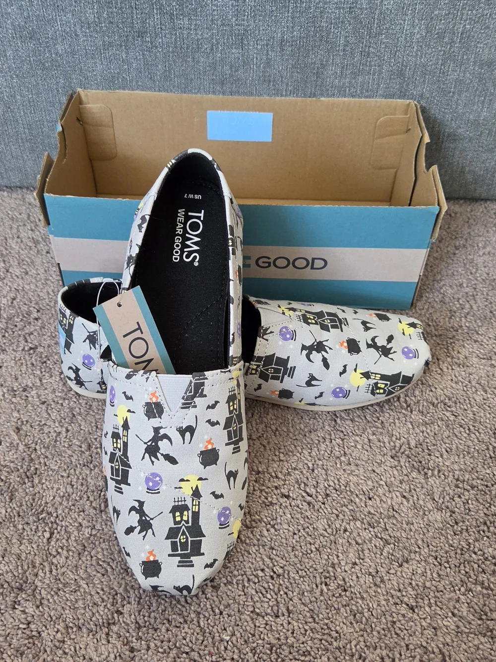 NIB TOMS Alpargata Halloween Glow In The Dark Witches Cats Shoes Women Size 7